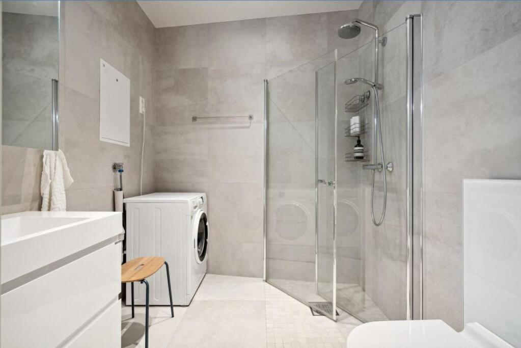 Ditt Private Hotellrom Tromsø Exteriör bild